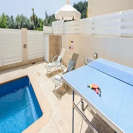 Oceanview Luxury 060 Apartament